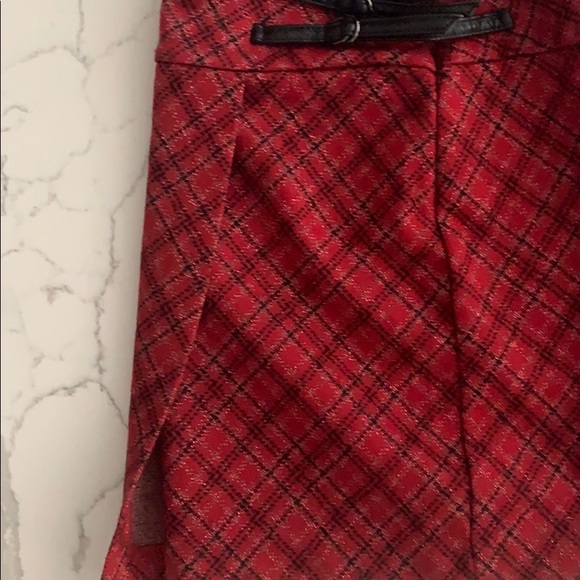 Express Plaid Mini Red Skirt - Picture 5 of 5
